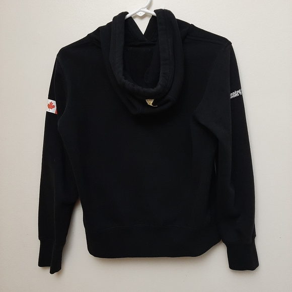 Sweater - Picture 3 of 3